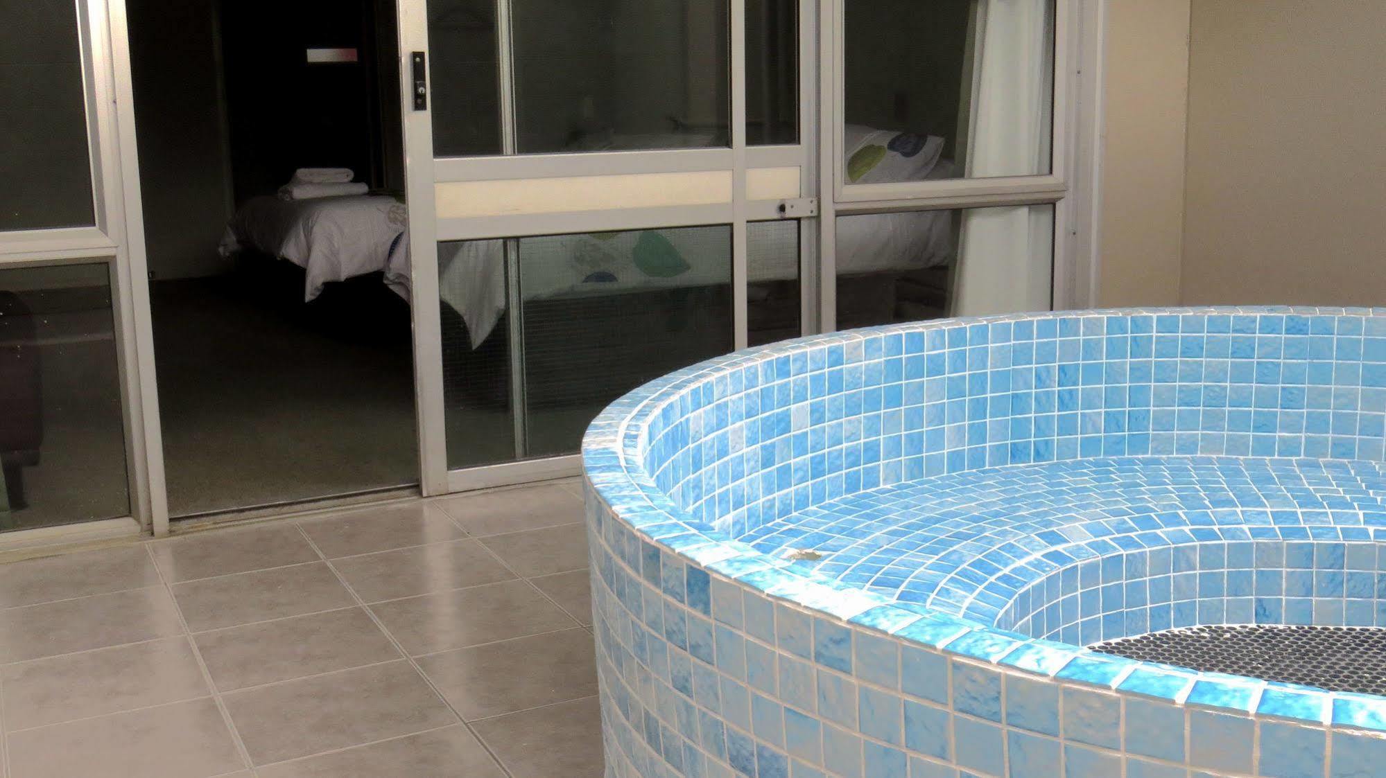คุยเรา พาร์ค มอเตอร์ ลอดจ์ Motel โรโตรัว ภายนอก รูปภาพ